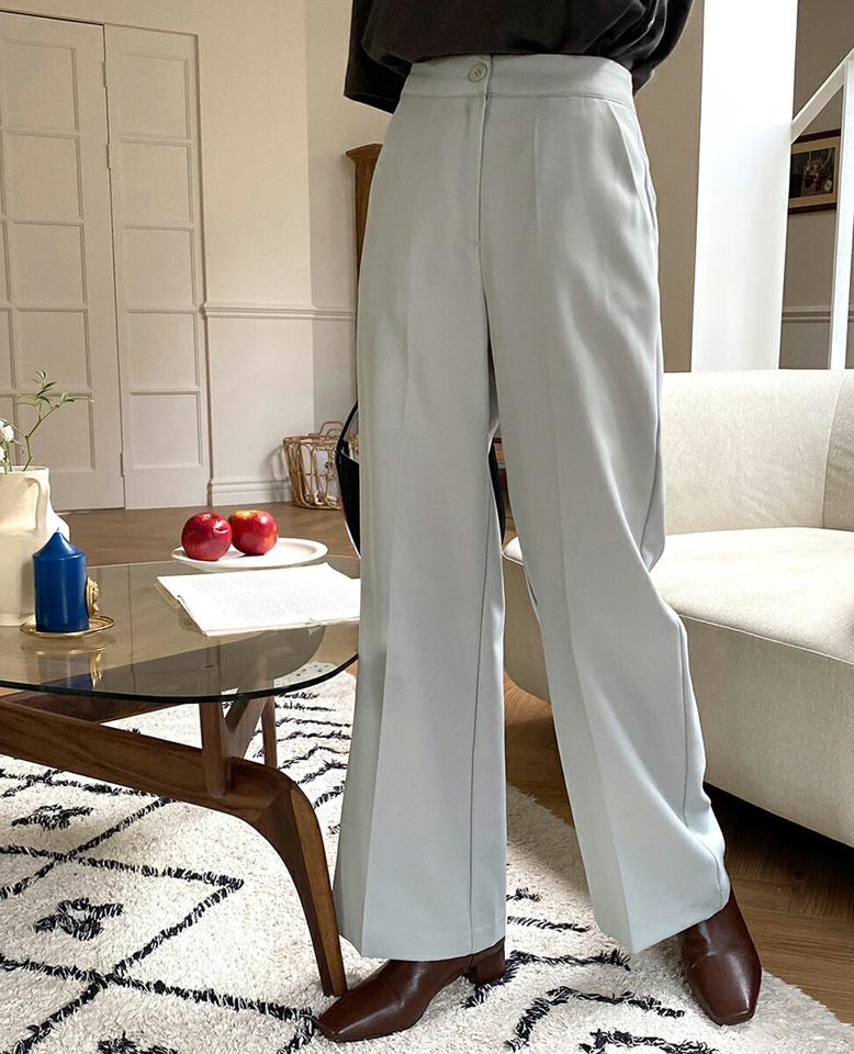 ストレートスラックス・全2色・t65273 レディース 【pt】韓国ファッション ボトムス ロング ロングパンツ スラックスパンツ スラックス ストレート ダーツ シック 無地 シンプル カジュアル デイリー 秋 冬