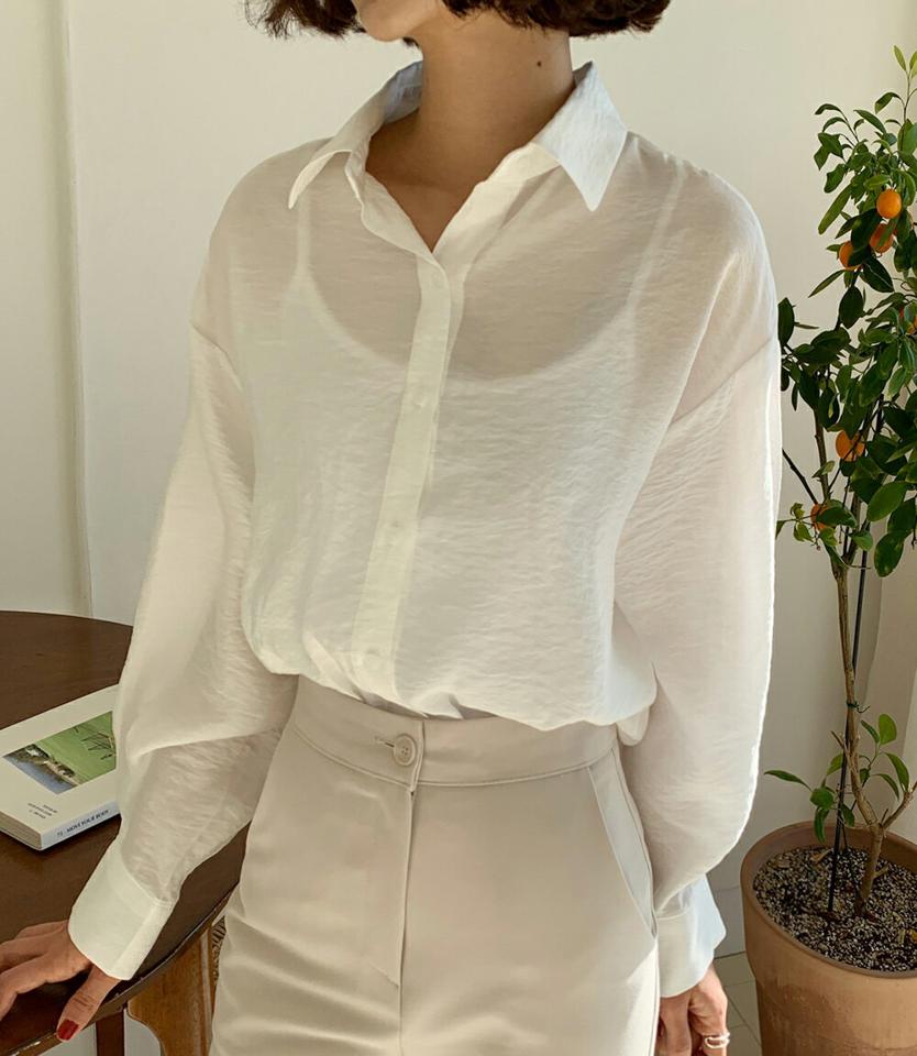 リンクルバックスリットシャツ・全5色・t66155 レディース 【bl】韓国ファッション トップス シャツ 長袖 カラーネック リンクル スリット ドロップショルダー 無地 ベーシック シンプル フェミニン ルーズ 体型カバー ガーリー 春 秋 冬