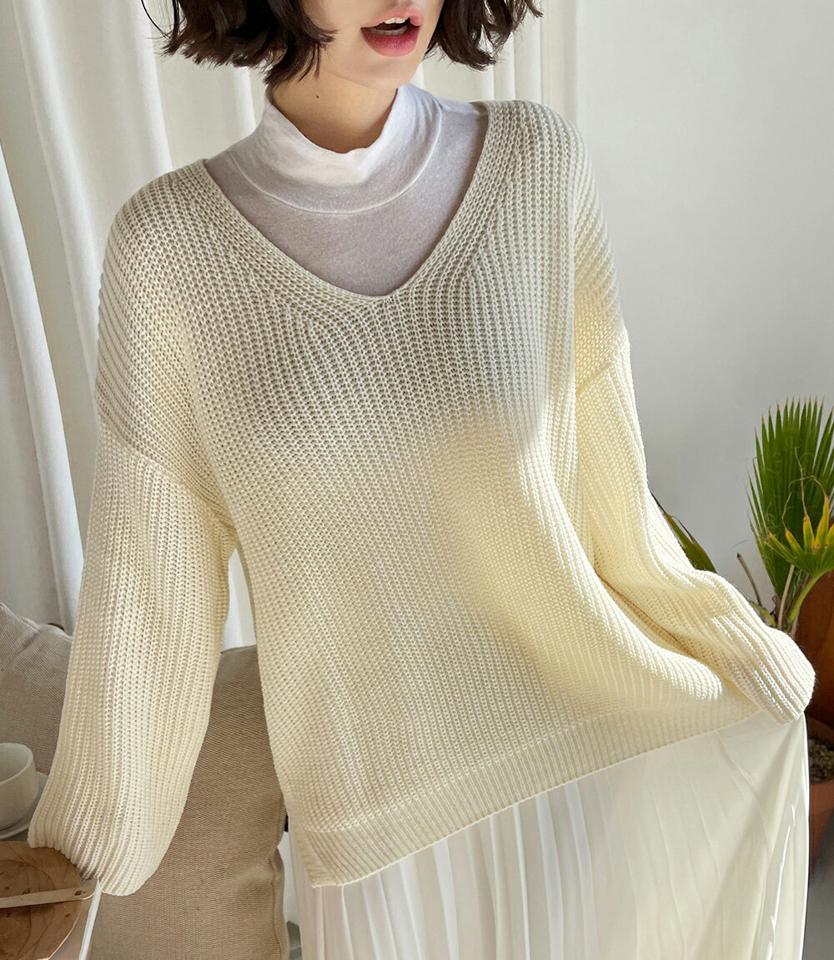 Vネックルーズフィットニット・全4色・t66125 レディース 【tops】韓国ファッション トップス ニット 大人 長袖 Vネック スリット ローゲージ ドロップショルダー パステル カラーニット ルーズ シンプル 体型カバー デイリー 秋 冬