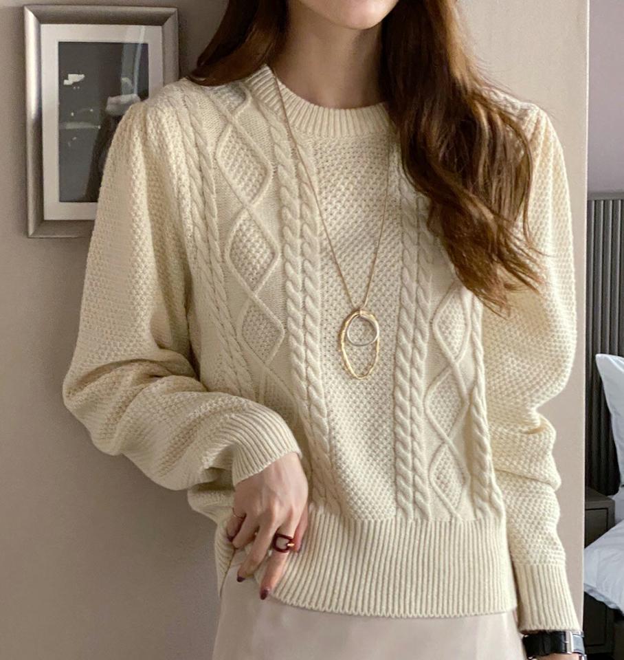 【只今10%OFF】ツイストパフスリーブニット・全5色・00033 レディース 【tops】トップス ニット 長袖 パフスリーブ パフ袖 ツイストニット シンプル カジュアル ラフ クロップド丈 秋 冬 韓国ファッション ハイホリHIHOLLI【ニットセール】