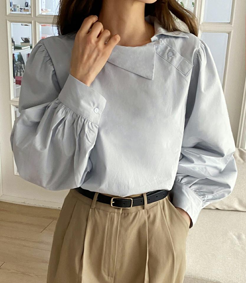 アンバランスカラーブラウス・全4色・t00129 レディース 【bl】韓国ファッション トップス ブラウス 長袖 カラーネック アンバランスカラー 襟コンシャス ユニーク 無地 シンプル 大人 ルーズ カジュアル フェミニン 春 秋 冬