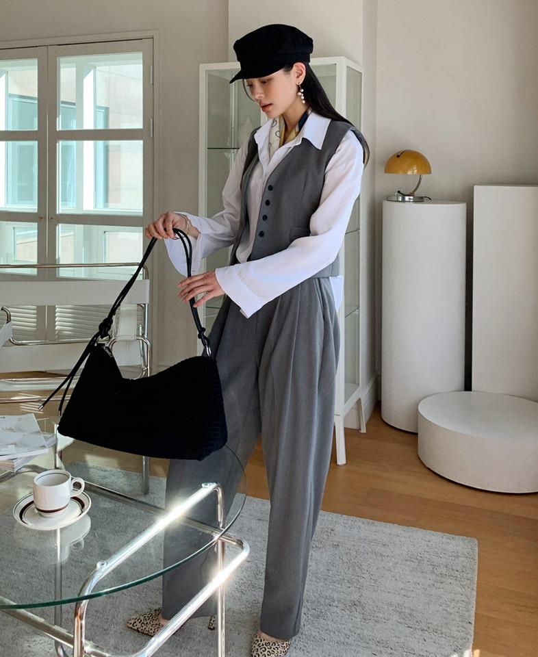 【送料無料】ストラップベスト&ワイドスラックスSET・全2色・t00128 レディース 【pt】セットアップ setup ベスト レイヤード トップス パンツ スラックス ズボン 単色 無地 シンプル 大人 オフィス 春 秋 冬 韓国ファッション ハイホリHIHOLLI