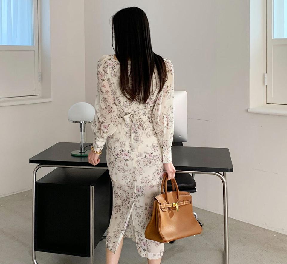 フラワースクエアワンピース・全3色・t00120 レディース 【ops】ワンピース ロング丈 ロングワンピース 長袖 花柄 フェミニン 透け感 かわいい 大人 デコルテ 鎖骨 Iライン 春 秋 冬 韓国ファッション ハイホリHIHOLLI