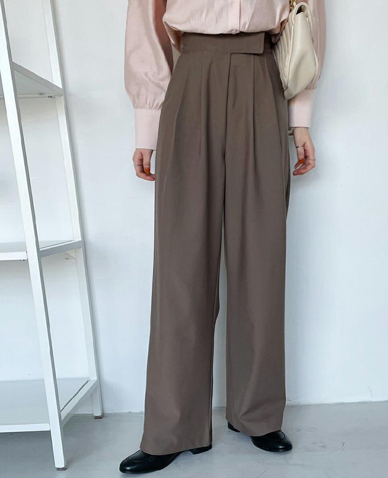 ベルクロワイドスラックス・全3色・t66335 レディース 【pt】韓国ファッション ボトムス ロング ロングパンツ スラックスパンツ スラックス ハイウエスト ベルクロ ワイド ツータック 無地 シンプル 体型カバー フェミニン カジュアル 秋 冬