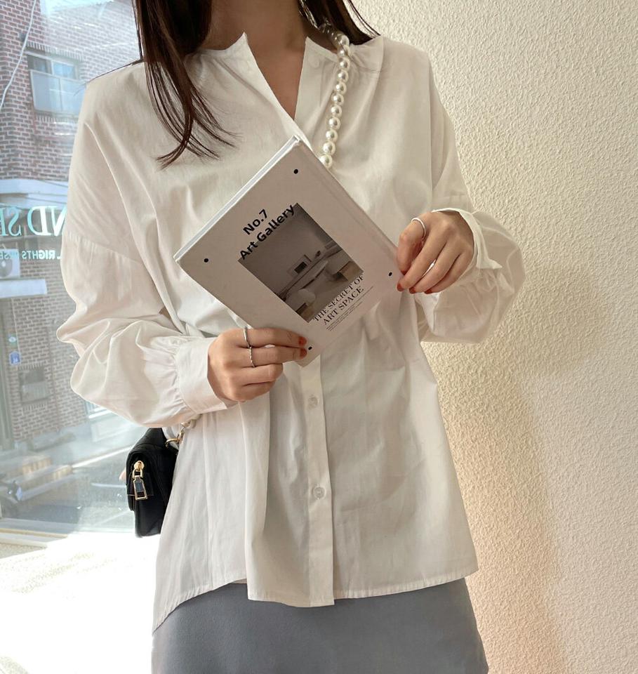 バックラッフルラウンドブラウス・全2色・t66309 レディース 【bl】韓国ファッション トップス ブラウス 長袖 ラウンドネック バックラッフル ギャザー アンバランス丈 無地 シンプル 大人 体型カバー カジュアル フェミニン 春 秋 冬