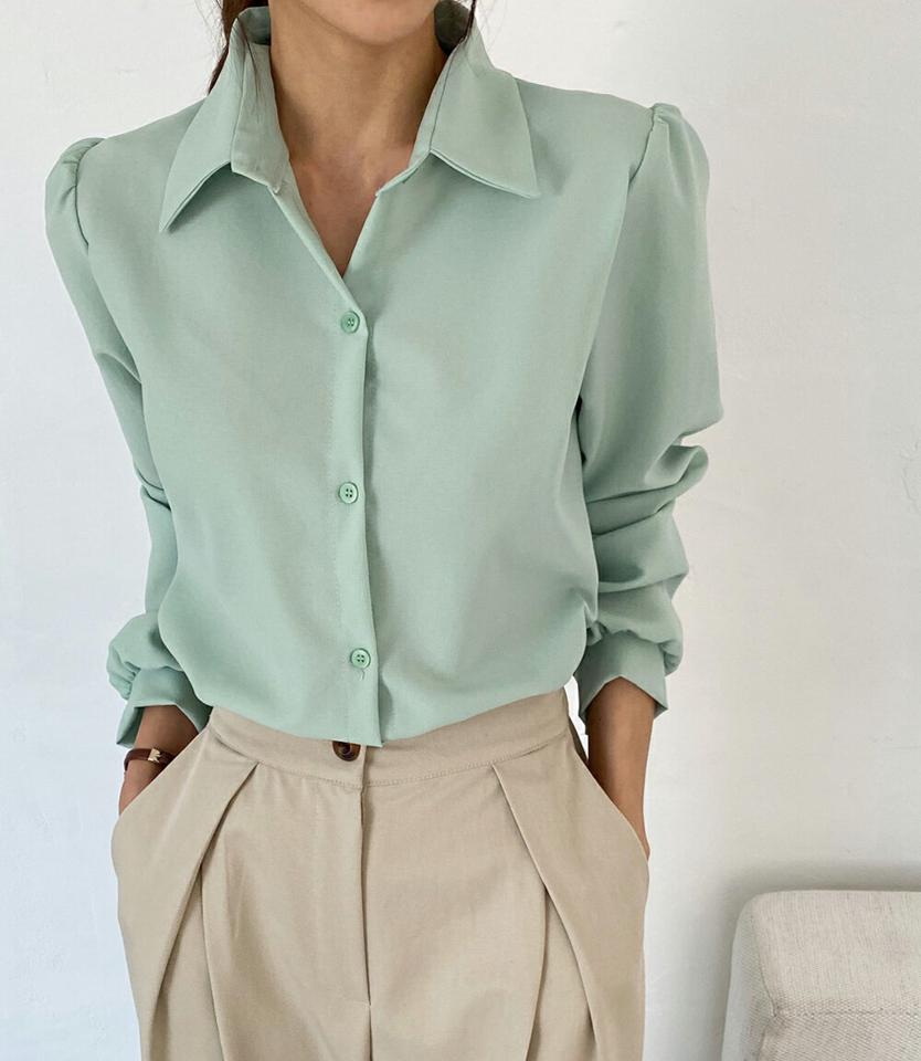 パフカラーネックブラウス・全3色・t66325 レディース 【bl】韓国ファッション トップス ブラウス 長袖 カラーネック パフスリーブ ギャザー 光沢 パステル カラーアイテム 無地 シンプル カジュアル フェミニン 体型カバー ガーリー 春 秋 冬