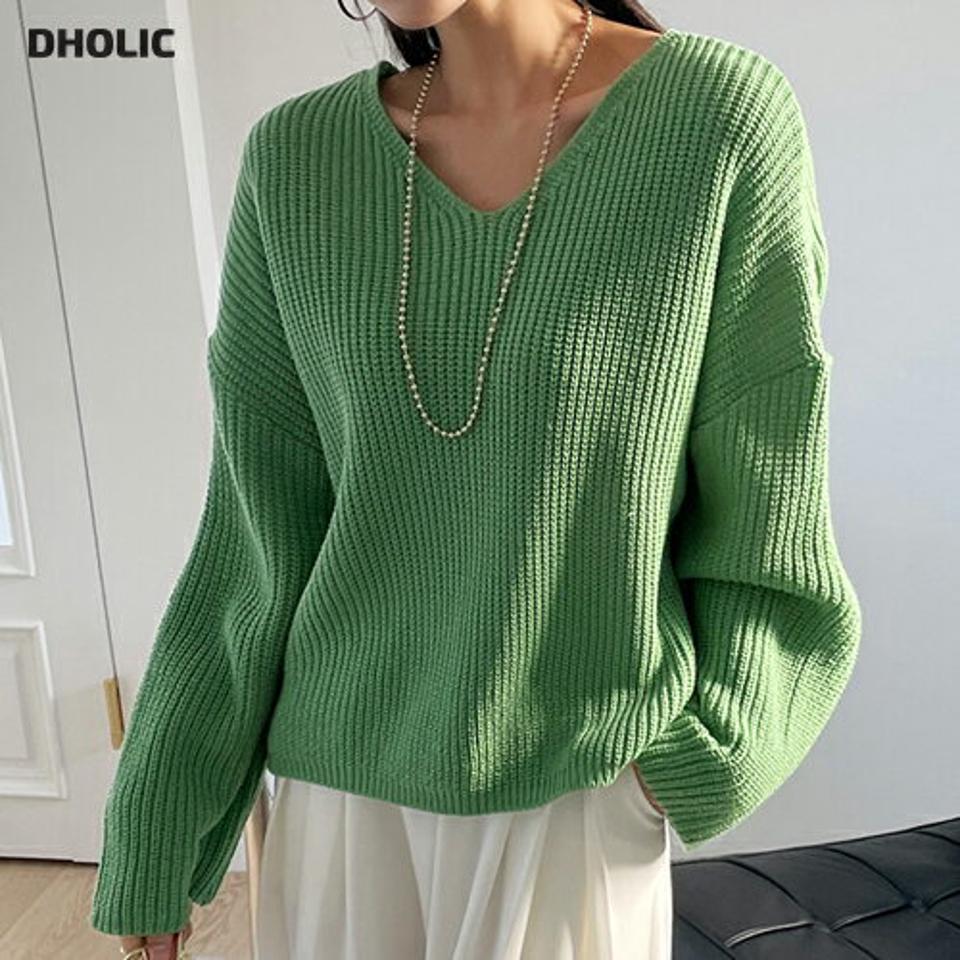 Vネックルーズフィットニット・全6色・t71553 レディース 【tops】トップス ニット 長袖 ゆったり ルーズ 単色 無地 シンプル ベーシック 大人 ラフ カラーアイテム ドロップショルダー アクリル カラーニット 緑 秋 冬 韓国ファッション ハイホリHIHOLLI 年上