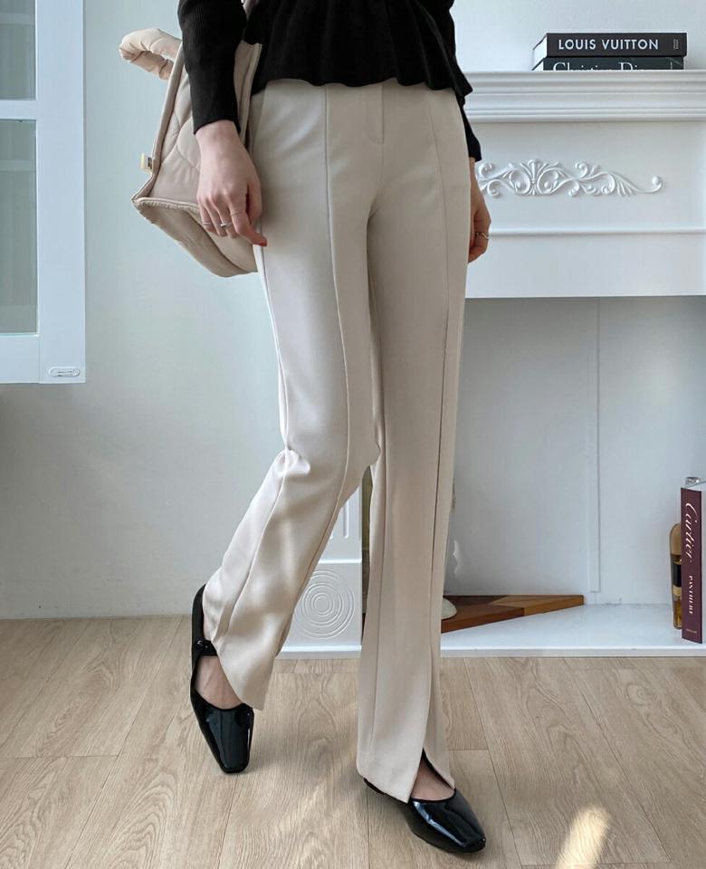 ≪人気商品再入荷≫フロントスリットスラックス・全2色・t71613 レディース 【pt】スラックス パンツ ズボン ロングパンツ 単色 無地 シンプル ベーシック 大人 きれいめ 春 秋 冬 韓国ファッション ハイホリHIHOLLI