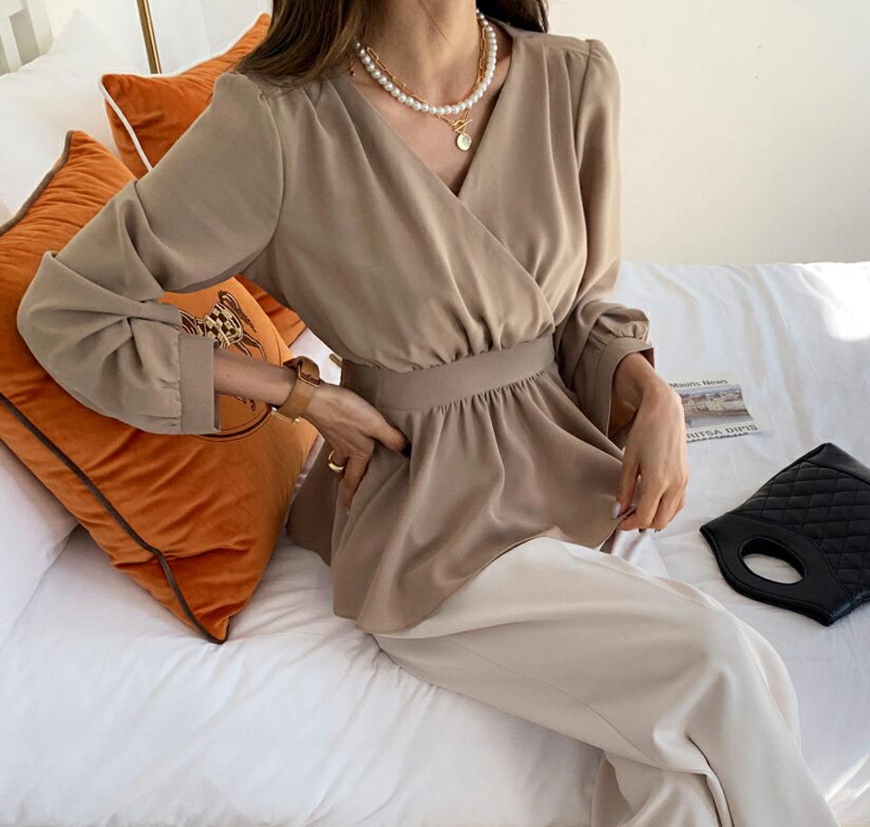 リボンカシュクールギャザーブラウス・全3色・t66569 レディース 【bl】韓国ファッション トップス ブラウス 長袖 Vネック リボン カシュクール ギャザー ラップ風 無地 シンプル 大人 カジュアル フェミニン 春 秋 冬