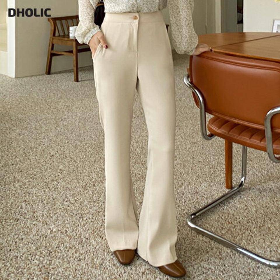 バックスリットフレアスラックス・全2色・t66584 レディース 【pt】韓国ファッション ボトムス ロング ロングパンツ スラックスパンツ スラックス スリット フレア ハイウエスト 無地 シンプル 体型カバー フェミニン カジュアル 秋 冬