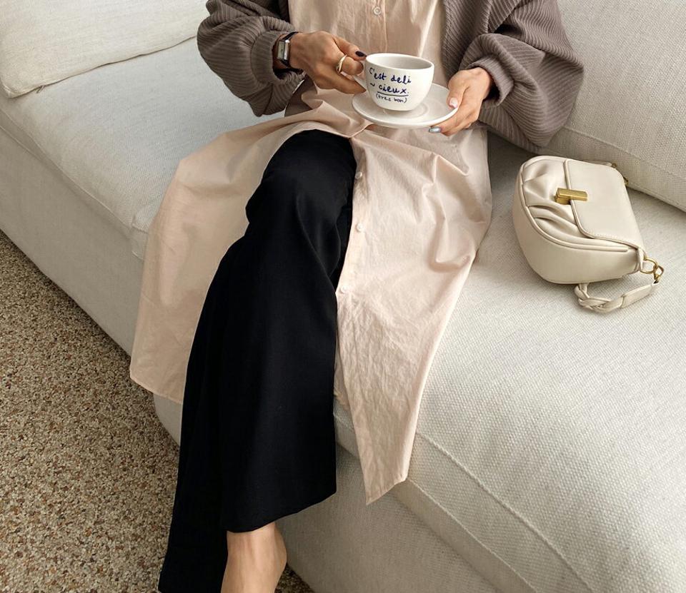 バックスリットフレアスラックス・全2色・t66584 レディース 【pt】韓国ファッション ボトムス ロング ロングパンツ スラックスパンツ スラックス スリット フレア ハイウエスト 無地 シンプル 体型カバー フェミニン カジュアル 秋 冬