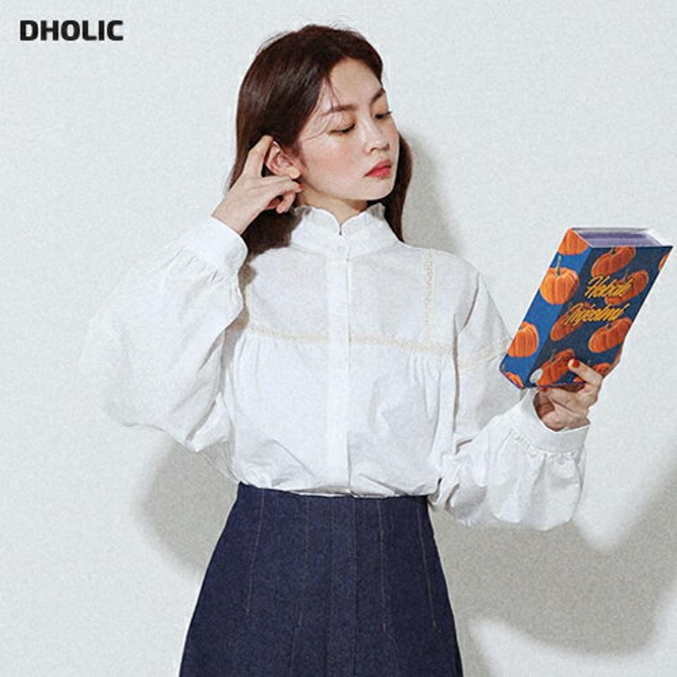 レースラインフリルブラウス・全1色・t00065 レディース 【bl】韓国ファッション トップス ブラウス 長袖 バンドカラー レースライン フリル カフス ボタン ギャザー 無地 シンプル 大人 体型カバー ルーズ カジュアル フェミニン 春 秋 冬