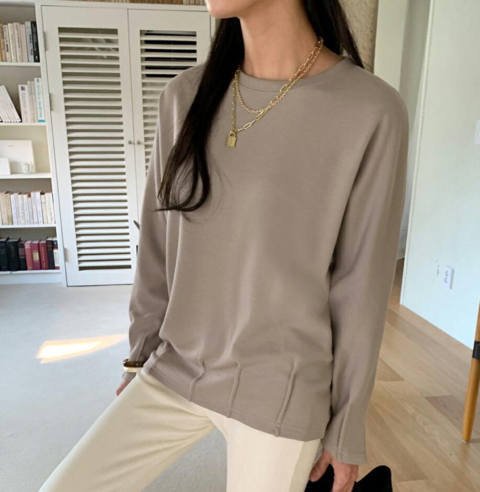 裏起毛ピンタックTシャツ・全4色・b71580 レディース 【tops】トップス Tシャツ 長袖 単色 無地 シンプル 大人 カジュアル 冬 韓国ファッション ハイホリHIHOLLI