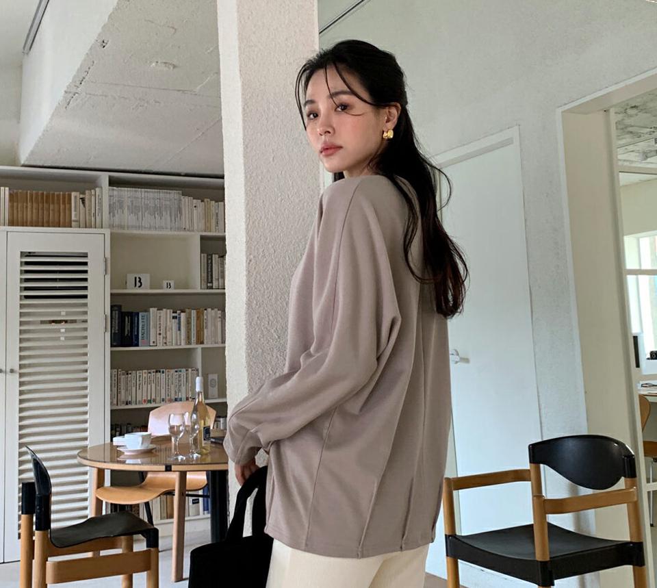裏起毛ピンタックTシャツ・全4色・b71580 レディース 【tops】トップス Tシャツ 長袖 単色 無地 シンプル 大人 カジュアル 冬 韓国ファッション ハイホリHIHOLLI