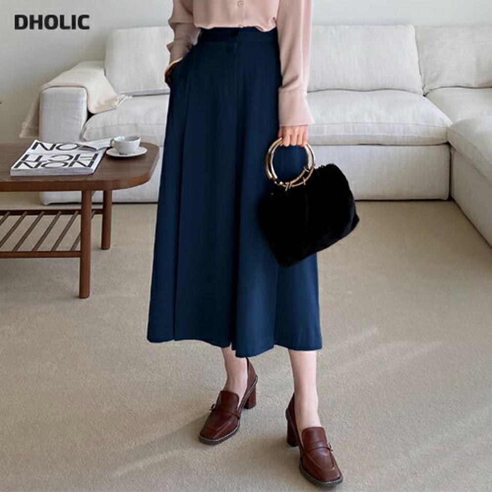 ≪人気商品再入荷≫フレアピンタックパンツ・全3色・b71640 レディース 【pt】パンツ ロング フレアパンツ スカンツ 単色 無地 大人 体型カバー オフィス ハイウエスト 骨格ナチュラル 春 秋 冬 カラーパンツ 韓国ファッション ハイホリHIHOLLI