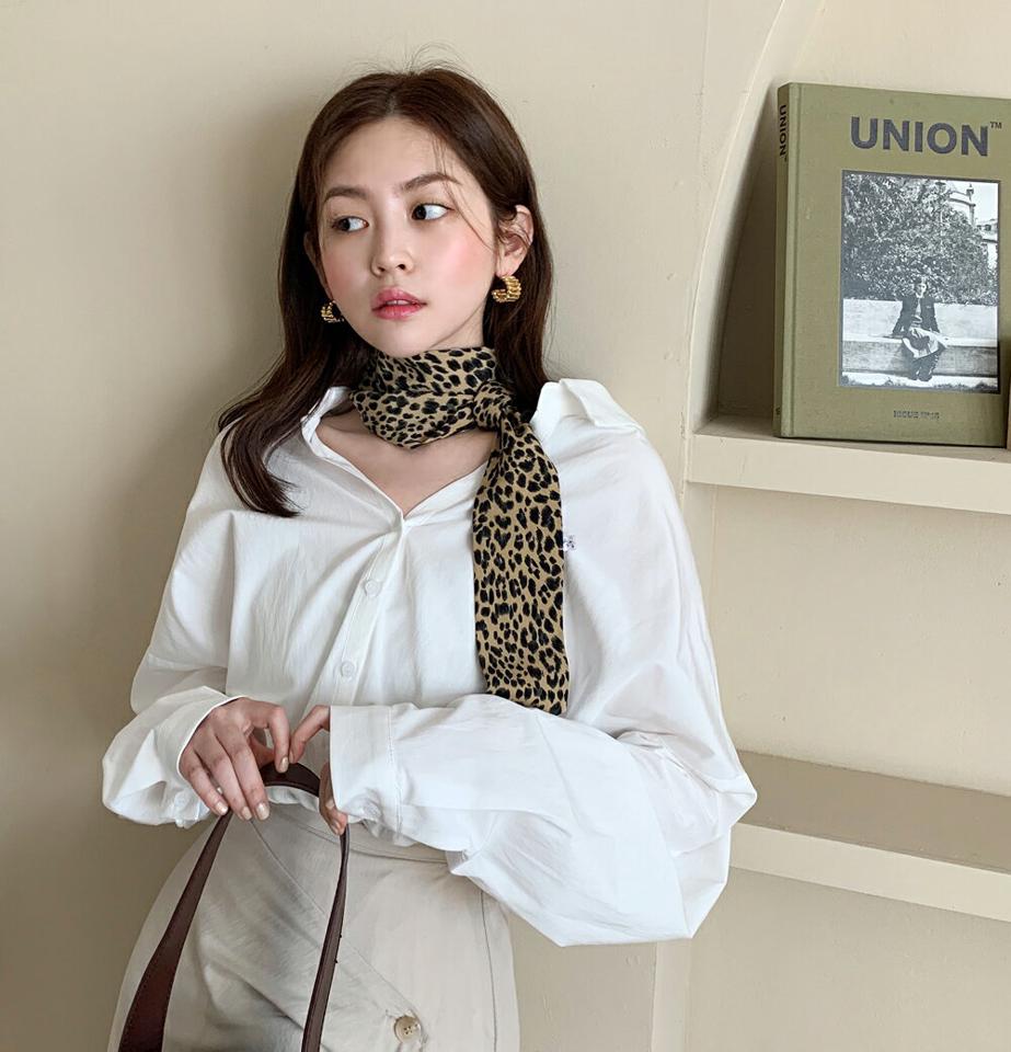 2TYPEスリットネックシャツ・全3色・t00095 レディース 【bl】韓国ファッション トップス シャツ 長袖 スリットネック アンバランス ルーズ ストライプ カラーアイテム デコルテ 無地 シンプル カジュアル フェミニン ガーリー 春 秋 冬