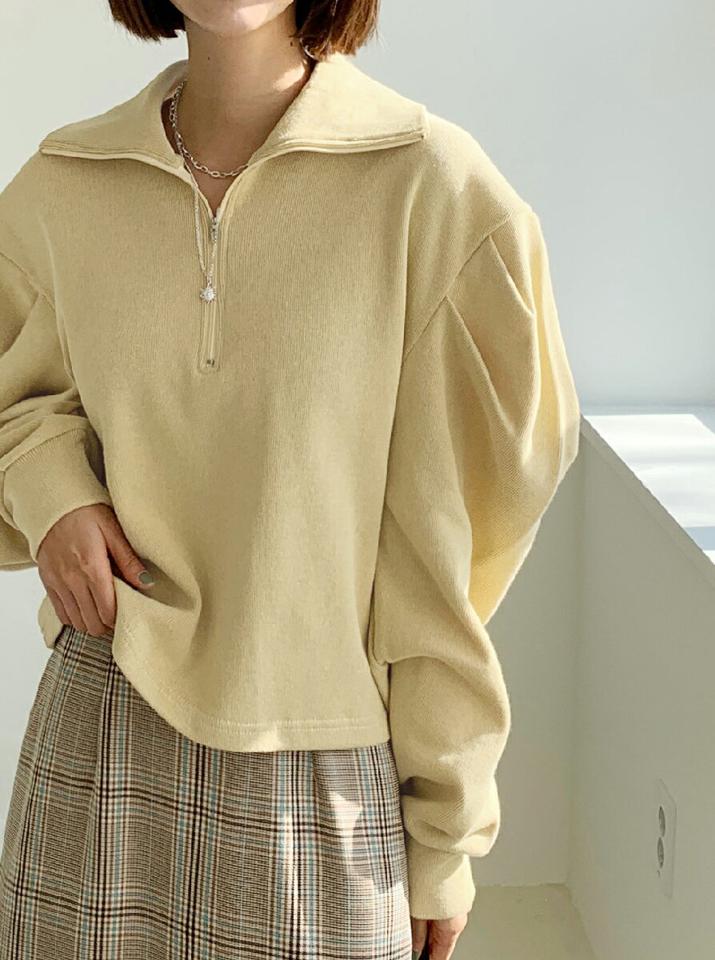 ハーフジップパフTシャツ・全3色・t63361 レディース 【tops】韓国ファッション トップス Tシャツ 大人 長袖 カラーネック ハーフジップ パフスリーブ クロップド丈 無地 シンプル 体型カバー 細身 フェミニン カジュアル 秋 冬