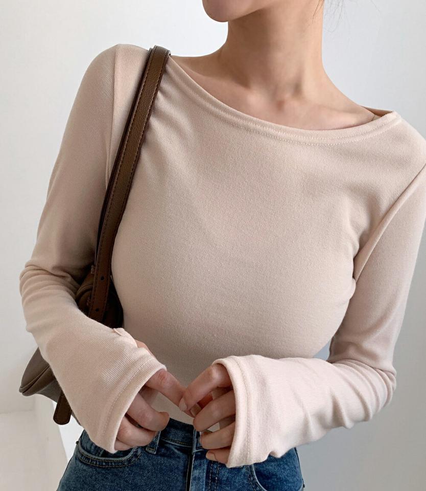 フィンガーホールボートネックTシャツ・全4色・t00068 レディース 【tops】韓国ファッション トップス Tシャツ 大人 長袖 ボートネック フィンガーホール スリム 無地 シンプル パステル 細身 フェミニン カジュアル 秋 冬