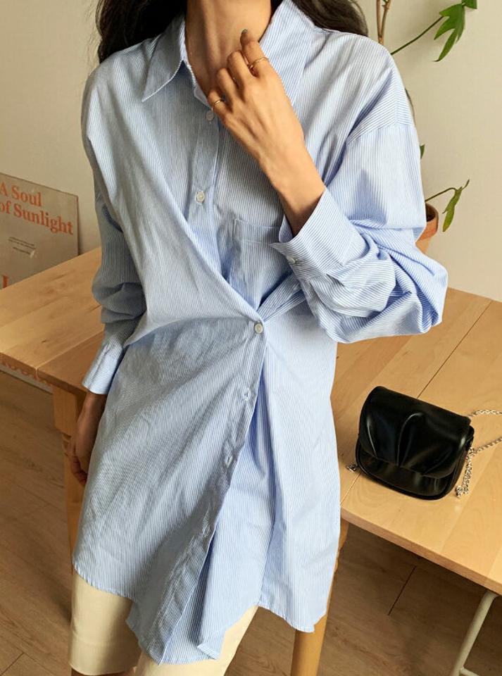 2TYPEボタン2WAYシャツ・全3色・t65364 レディース 【bl】韓国ファッション トップス シャツ 長袖 カラーネック ボタン ルーズ ラップ風 パッチポケット 無地 ストライプ シンプル カジュアル フェミニン 体型カバー ガーリー 春 秋 冬