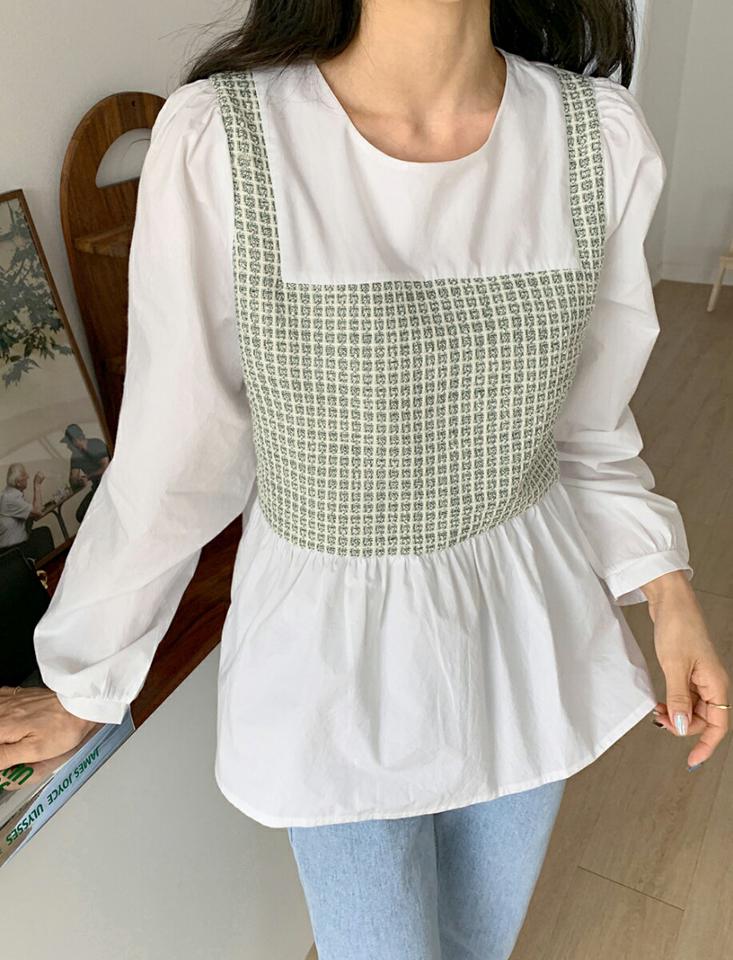 ツイード配色フレアブラウス・全2色・b65338 レディース 【bl】韓国ファッション トップス ブラウス 長袖 ラウンドネック ツイード レイヤード風 配色 フレア シンプル カジュアル フェミニン 体型カバー ガーリー 春 秋 冬