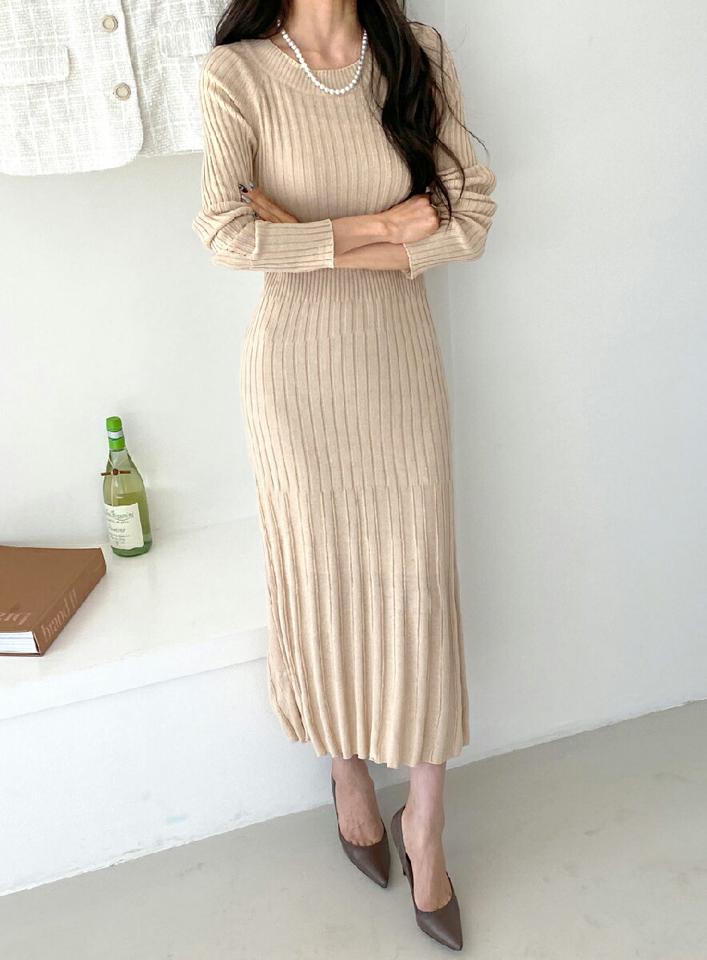 リブスリムニットワンピース・全3色・b66456 レディース 【ops】韓国ファッション ワンピース ロングワンピース 長袖 ラウンドネック リブ スリム ニットワンピース ロング丈 無地 シンプル 体型カバー フェミニン カジュアル 秋 冬