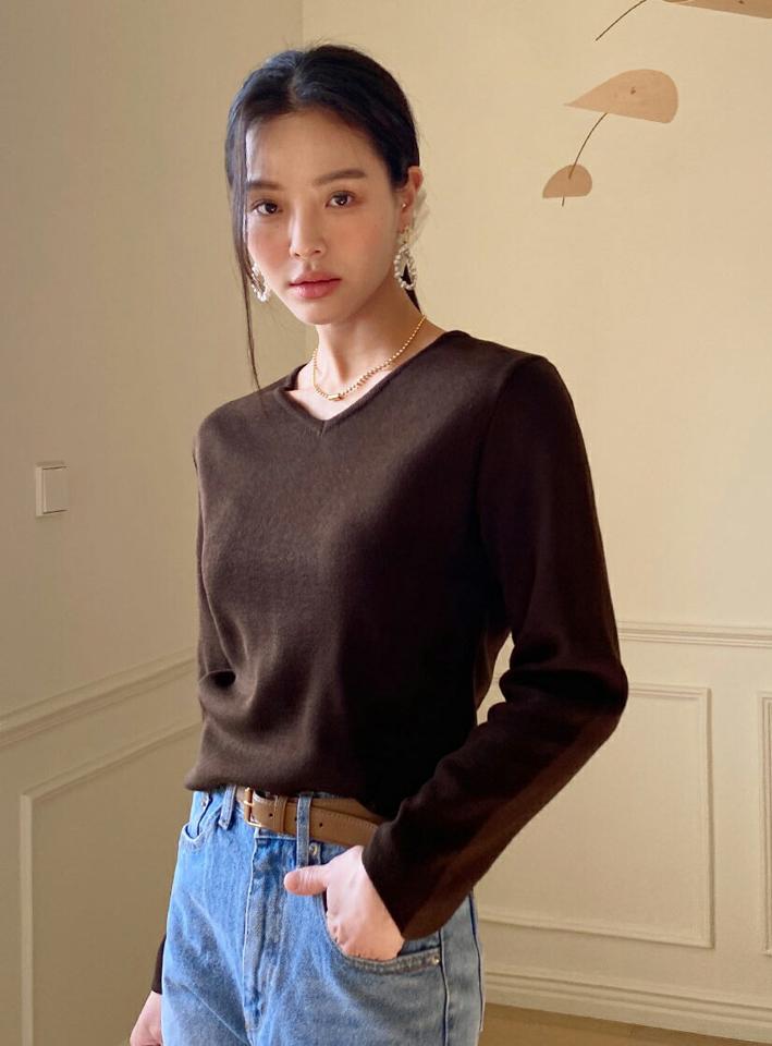 【只今10%OFF】Vネックニット・全6色・b00134 レディース 【tops】トップス ニット 長袖 Vネック シンプル 単色 無地 ベーシック 大人 ドロップショルダー 秋 冬 韓国ファッション ハイホリHIHOLLI【ニットセール】