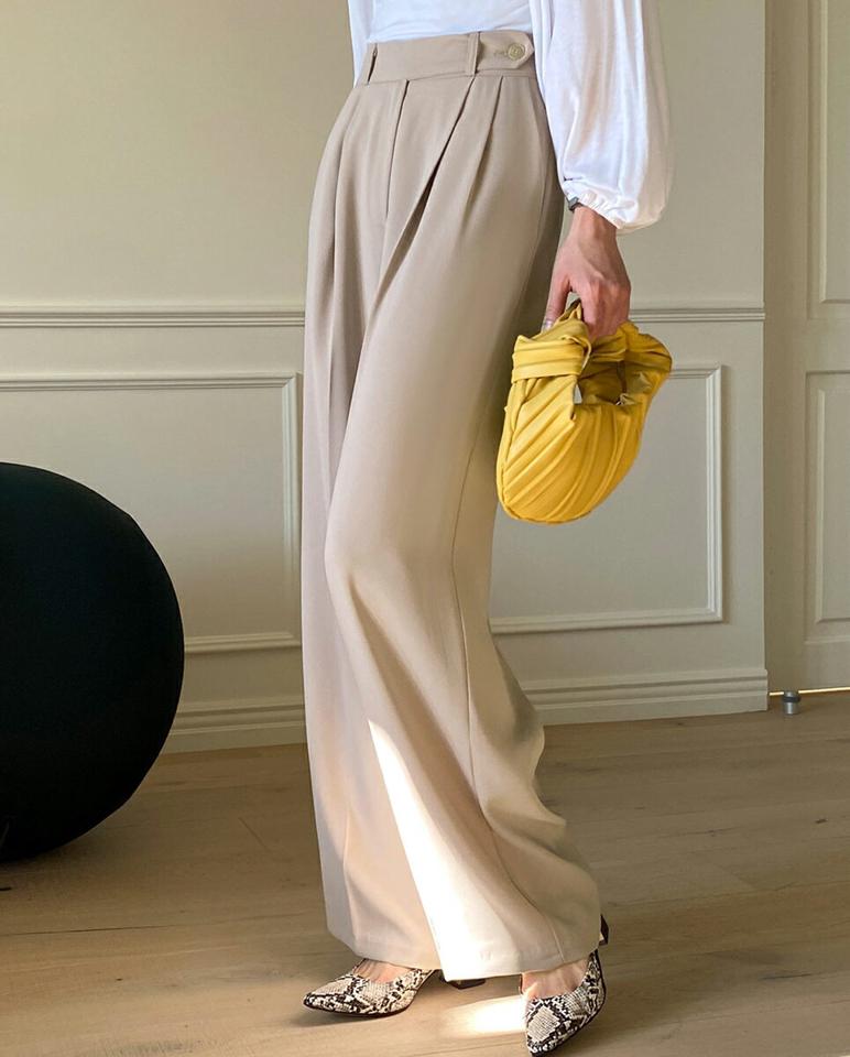 ボタンワイドスラックス・全4色・t00153 レディース 【pt】スラックス パンツ ズボン ロングパンツ ワイドパンツ 単色 無地 シンプル 大人 オフィスカジュアル タック くすみ ミント 春 秋 冬 韓国ファッション ハイホリHIHOLLI