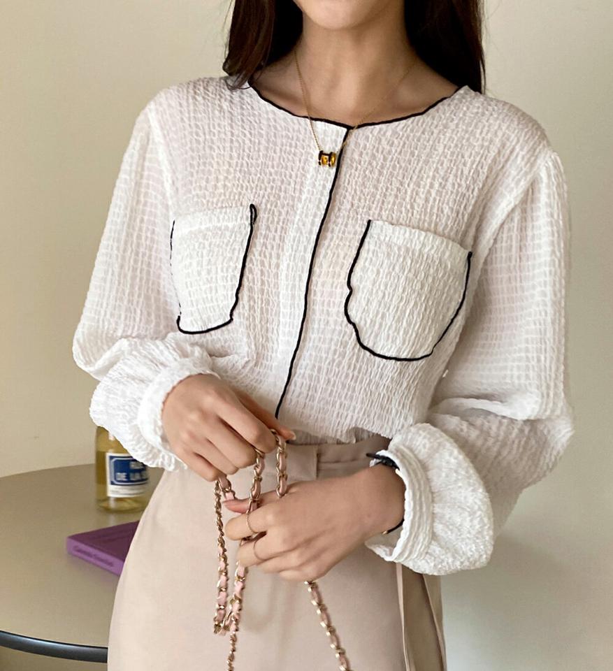 【今だけこの価格】エンボス配色ウェーブTシャツ・全4色・t71579 レディース 【tops】韓国ファッション トップス Tシャツ 大人 長袖 ラウンドネック エンボス 配色 ウェーブ スリット シンプル 細身 フェミニン カジュアル 秋 冬 セール