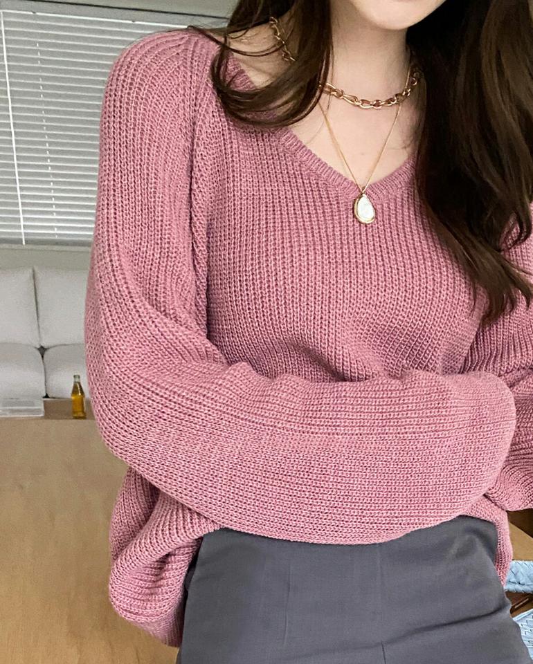 Vネックラグランルーズニット・全4色・b71657 レディース 【tops】トップス ニット 長袖 Vネック ラグランスリーブ 単色 無地 シンプル カジュアル ラフ ルーズ ゆったり 大人 春 秋 冬 韓国ファッション ハイホリHIHOLLI