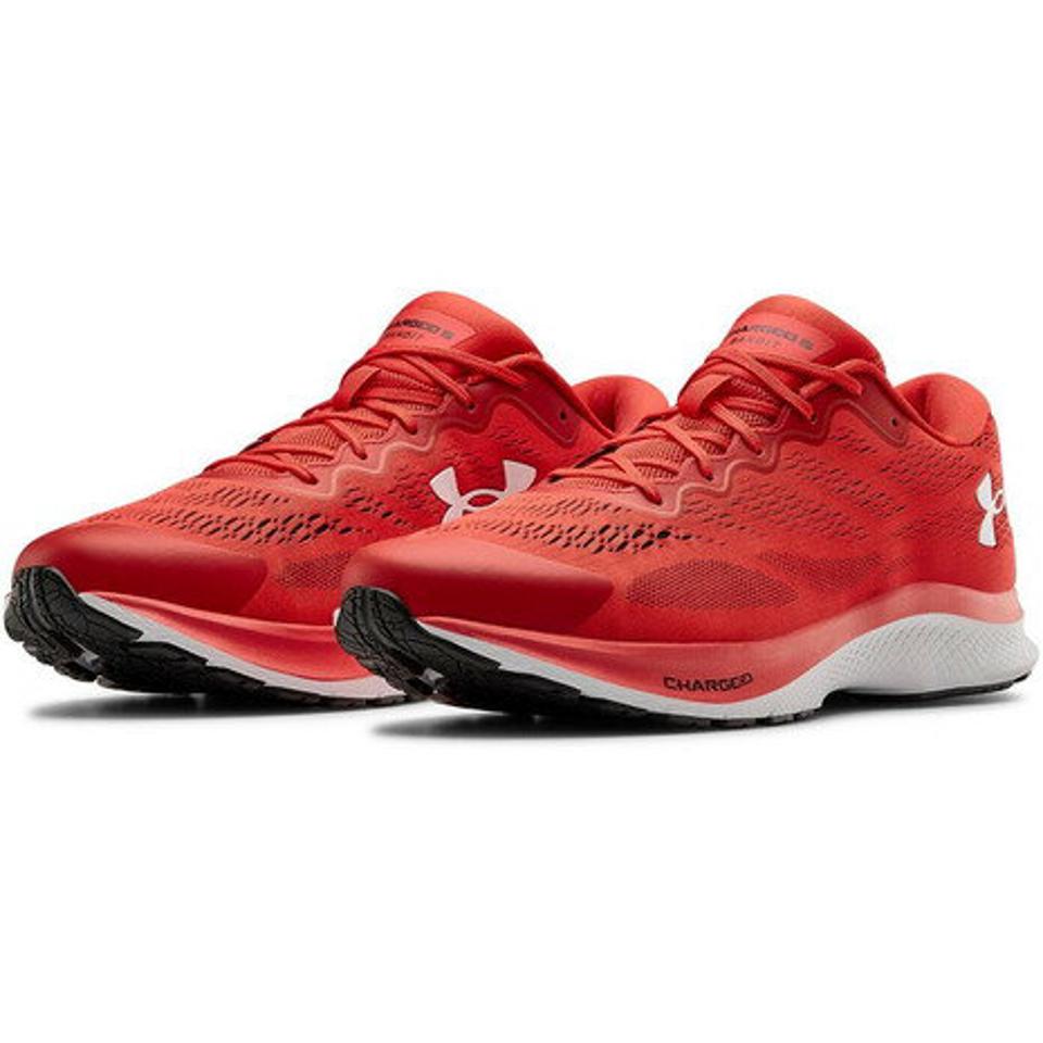 アンダーアーマー(UNDER ARMOUR) ランニングシューズ チャージド バンディット 6 2E 3024144 VER/WHT/WHT ジョギングシューズ マラソン (メンズ)