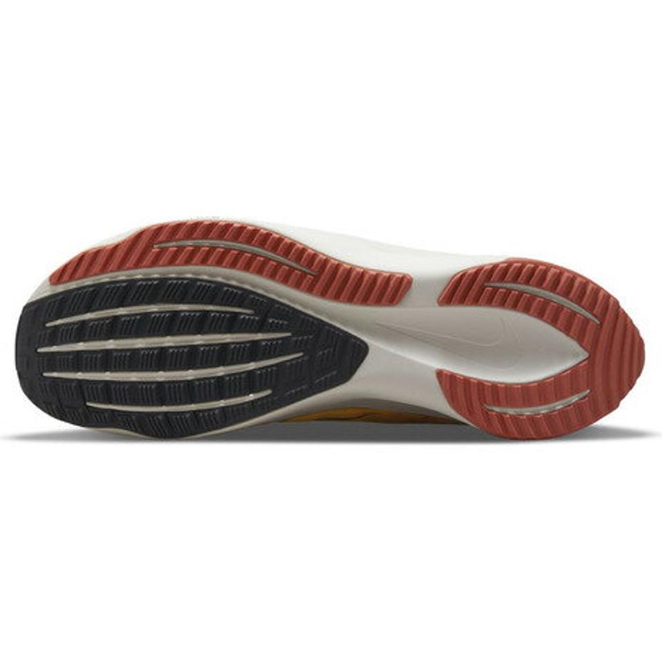 【ランニング対象品購入&エントリーでP10倍!8/19 20:00〜8/28 23:59】ナイキ(NIKE) ランニングシューズ トレーニングシューズ 部活 エア ズーム ライバル フライ 3 DO2424-739 (メンズ)