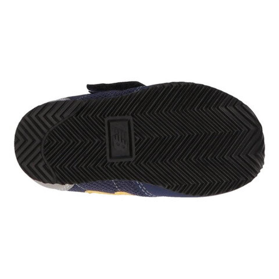 ニューバランス（new balance）（キッズ）ジュニアスニーカー スポーツシューズ IV720 NV2 W 靴 シューズ