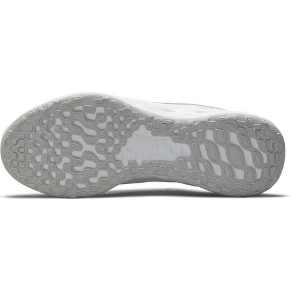 ナイキ(NIKE) スポーツシューズ ランニングシューズレボリューション 6 NN DC3729-101 (レディース)