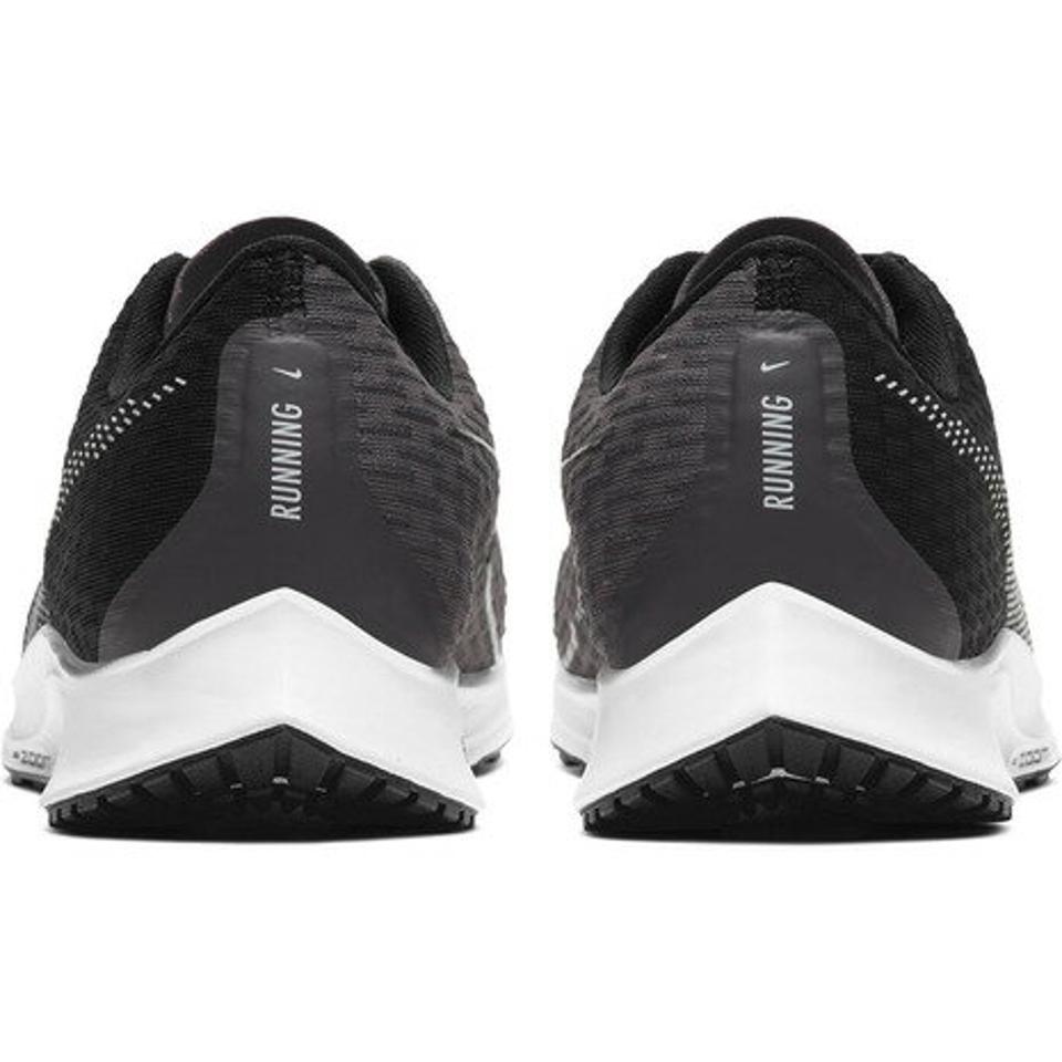 【ランニング対象品購入&エントリーでP10倍！8/19 20:00〜8/28 23:59】ナイキ（NIKE） ズームライバルフライ2 ブラック ホワイト グレー 黒 白 CJ0509 001 ランニングシューズ 靴 スポーツスニーカー マラソン 部活 （レディース）