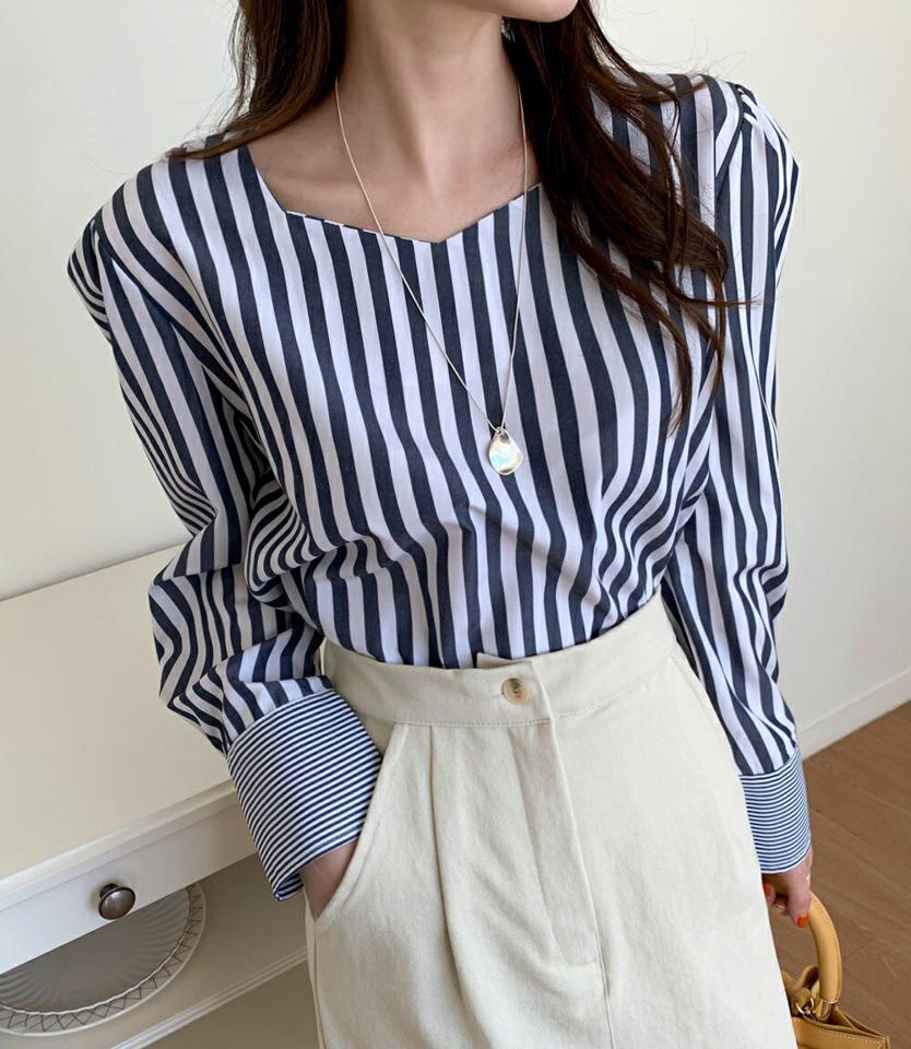 2TYPEボーダーカフスブラウス・全2色・t71624 レディース 【bl】トップス ブラウス 長袖 ストライプ柄 爽やか 大人 きれいめ ボーダー柄 大人 シンプル パフ袖 パフスリーブ 春 秋 冬 韓国ファッション ハイホリHIHOLLI