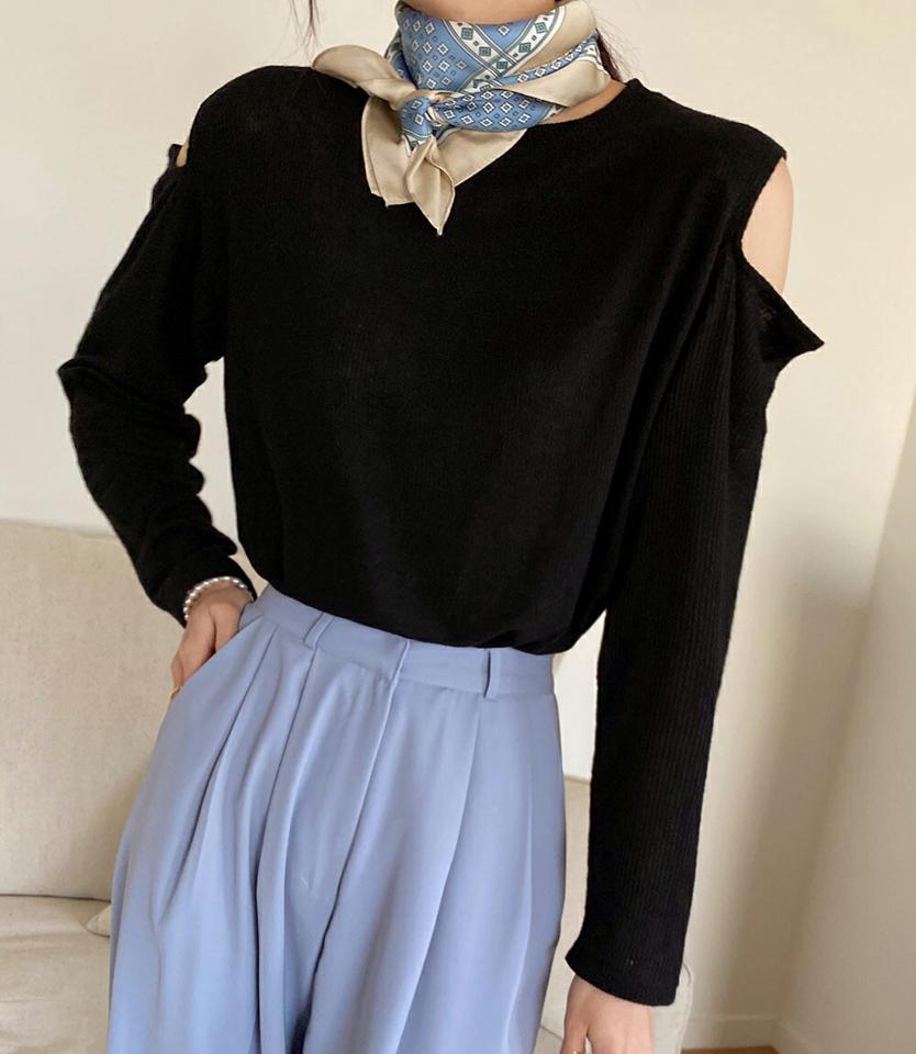 ショルダースリットTシャツ・全3色・t71617 レディース 【tops】トップス カットアウト 肩出し 袖コン 単色 無地 シンプル カジュアル ユニーク ラフ 春 秋 冬 韓国ファッション ハイホリHIHOLLI