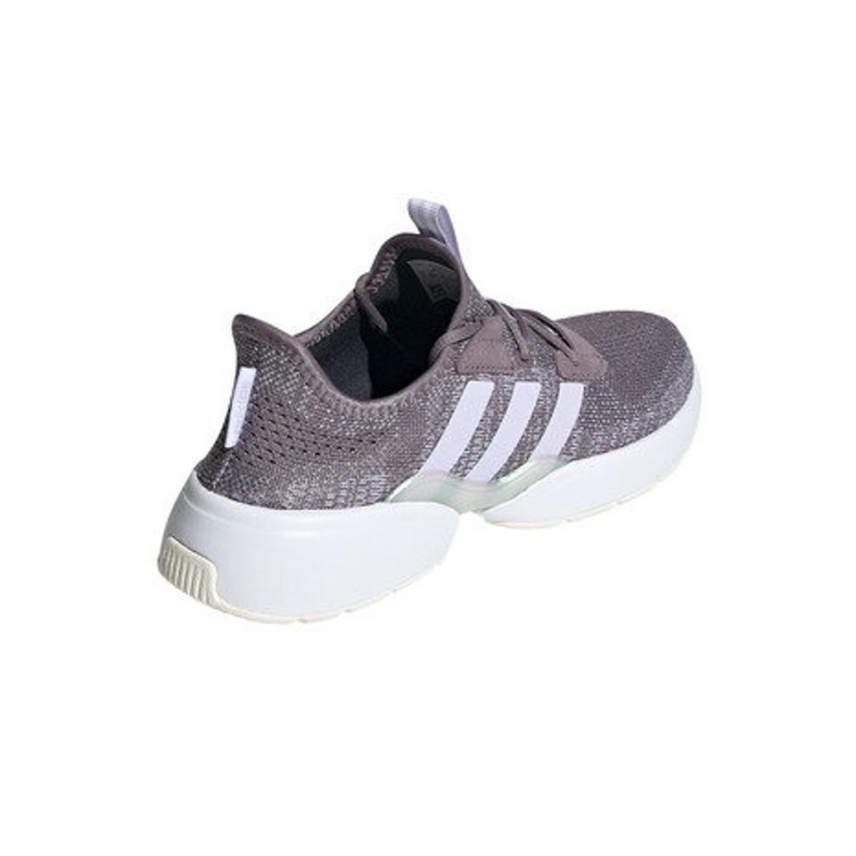 【5/25限定 エントリー＆3点以上ご購入でP最大10倍】アディダス（adidas） スニーカー マヴィア X EG4316 スポーツシューズ （レディース）