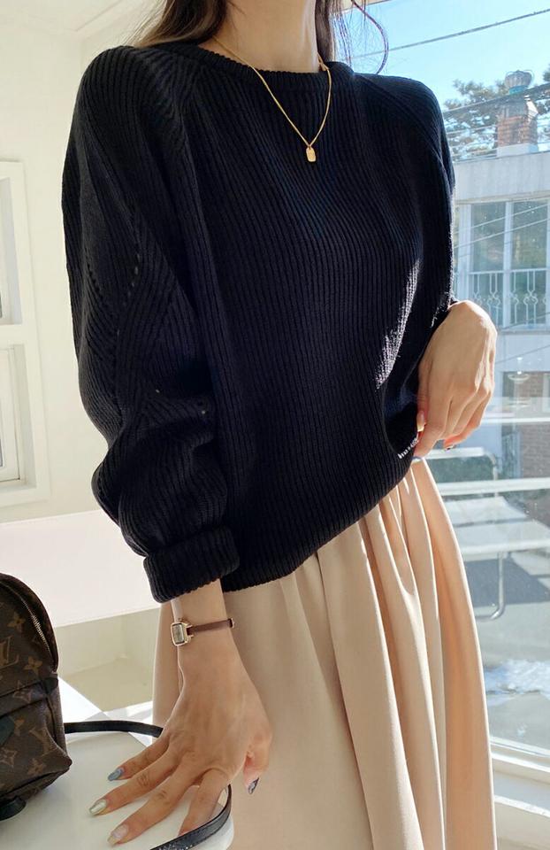 パンチングスリーブラウンドニット・全5色・t00231 レディース 【tops】韓国ファッション トップス ニット 大人 長袖 ラウンドネック パンチングスリーブ カラーアイテム クロップド丈 カラーニット 無地 シンプル フェミニン 秋 冬
