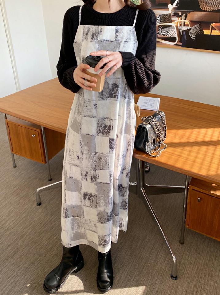 【10%OFF】チェックキャミワンピース・全2色・t00188 レディース 【ops】韓国ファッション ワンピース ロングワンピース キャミワンピース スクエアネック チェック スリット ロング丈 シンプル 体型カバー フェミニン カジュアル 秋 冬 opsセール