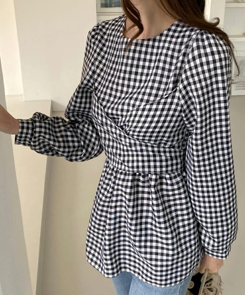 ギンガムチェックストラップブラウス・全2色・t00095 レディース 【bl】トップス ブラウス 長袖 チェック柄 ギンガムチェック ストラップ パフスリーブ パフ袖 大人 かわいい ガーリー クロス ペプラム 春 秋 冬 韓国ファッション ハイホリHIHOLLI