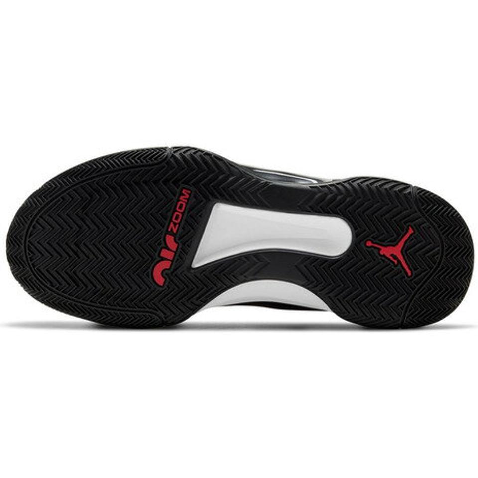 ジョーダン（JORDAN）（メンズ）バスケットシューズ ジャンプマン 2021 CQ4229-102 バッシュ スニーカー