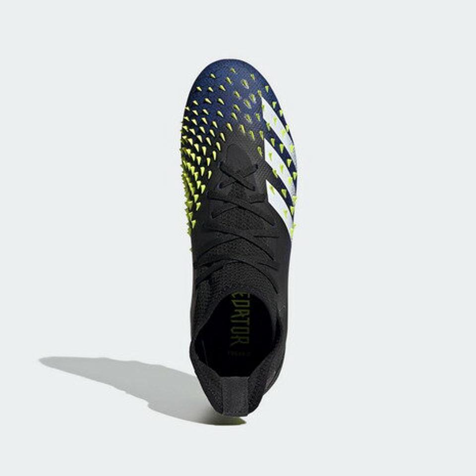 アディダス（adidas） サッカースパイク 土/人工芝用 プレデター フリーク 2 HG/AG S42982 サッカーシューズ （メンズ）