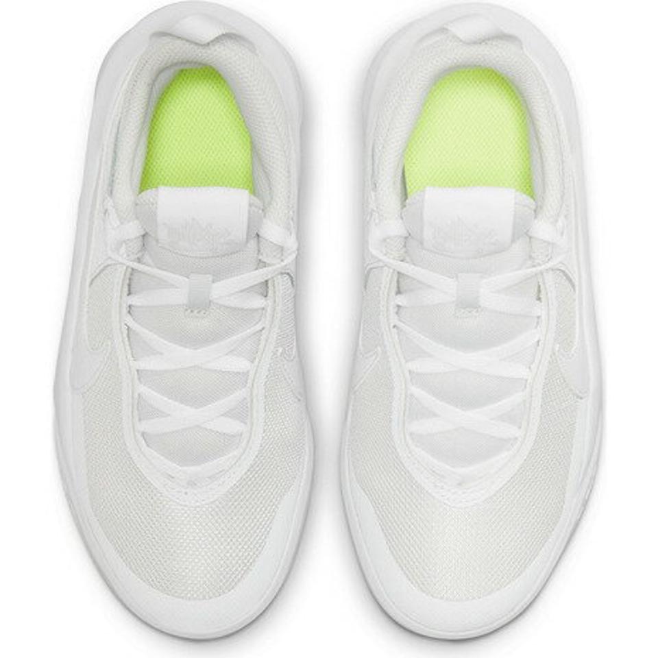 ナイキ（NIKE）（キッズ）ジュニア バスケットシューズ バッシュ チーム ハッスル D 10 GS CW6735-101 白