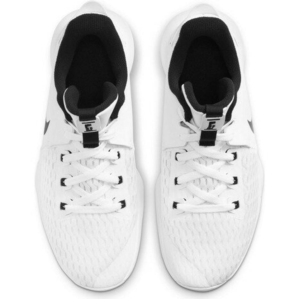 ナイキ(NIKE) バスケットシューズ バッシュ レブロン ウィットネス V EP CQ9381-101 レブロン ジェームズ (メンズ)