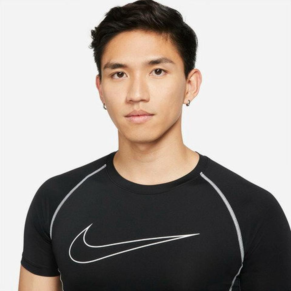 ナイキ（NIKE）（メンズ）プロ Dri-FIT タイト フィット ショートスリーブ トップス DD1993-011