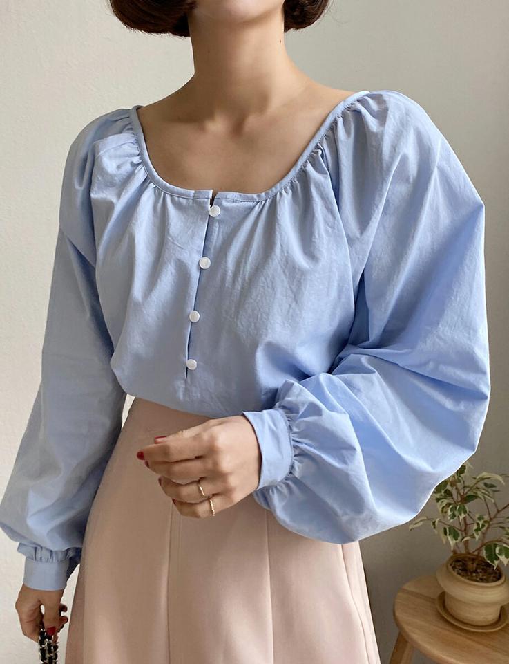 ラグランスクエアブラウス・全4色・t66672 レディース 【bl】韓国ファッション トップス ブラウス 長袖 スクエアネック ラグラン パフ ギャザー ボタン 無地 シンプル カジュアル フェミニン ガーリー 春 秋 冬