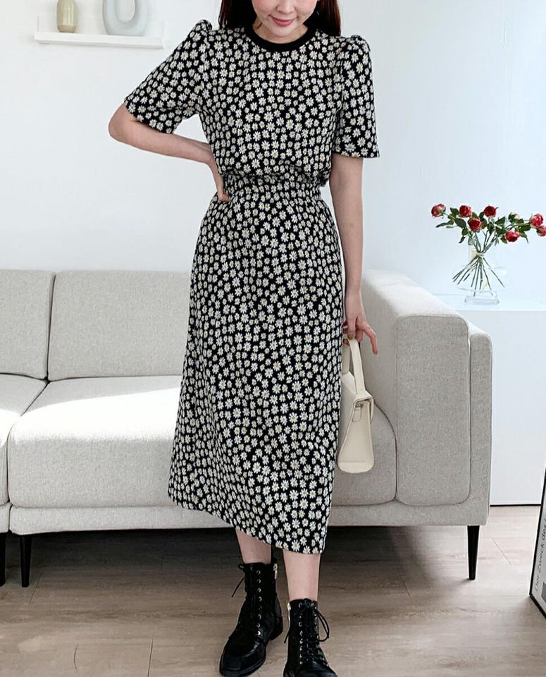 フローラルハーフスリーブTシャツ&ロングスカートSET・全2色・t66231 レディース 【ops】韓国ファッション ワンピース ロング ロングワンピース Tシャツ セットアップ 半袖 ラウンドネック 花柄 フローラル フラワー ロング丈 シンプル 秋 冬