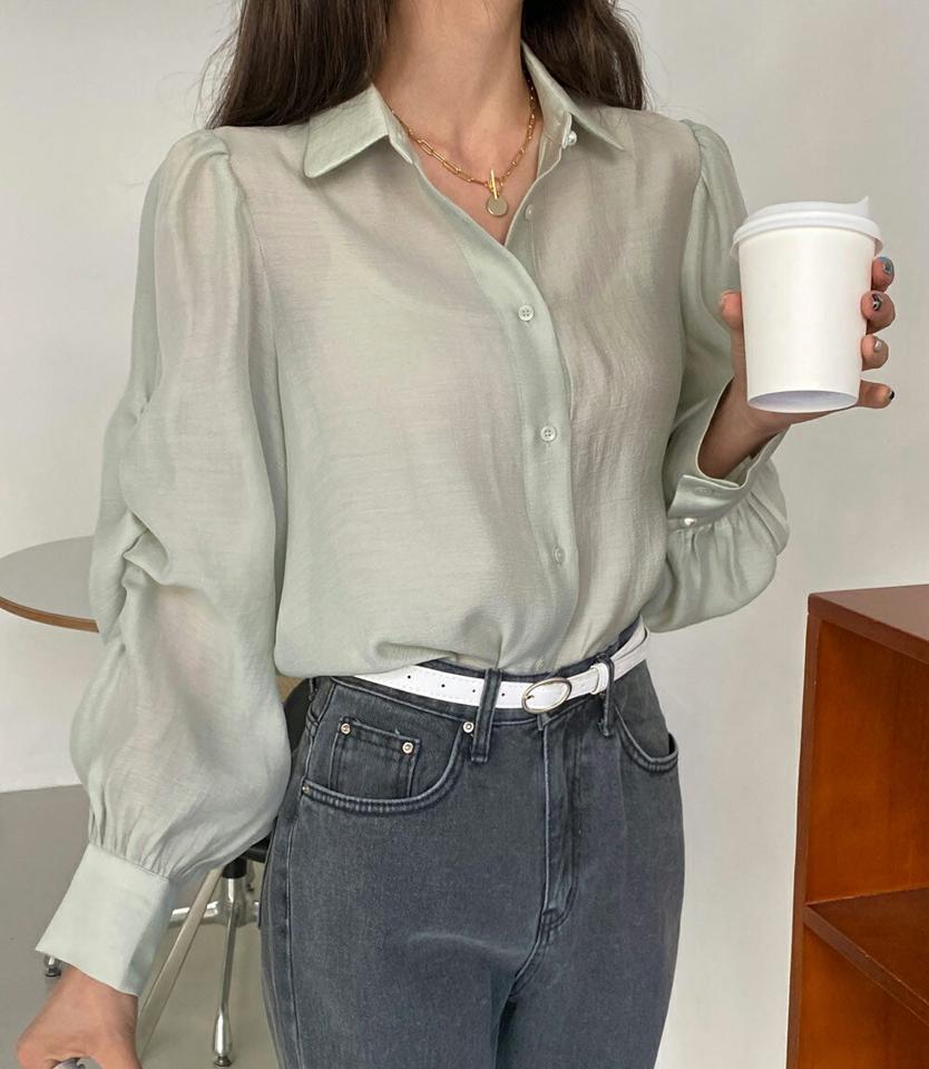 シアーパフスリーブブラウス・全2色・b00134 レディース 【bl】韓国ファッション トップス ブラウス 長袖 カラーネック シースルー ギャザー カフスボタン パフスリーブ 無地 シンプル カジュアル フェミニン 体型カバー ガーリー 春 秋 冬