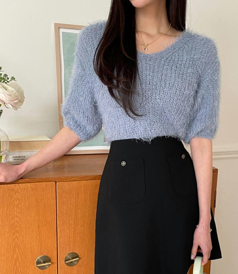 Vネック半袖ソフトニット・全6色・t00129 レディース 【tops】韓国ファッション トップス ニット 大人 半袖 Vネック ソフトニット ファータッチ カラーニット カラーアイテム 無地 シンプル 体型カバー フェミニン カジュアル デイリー 秋 冬