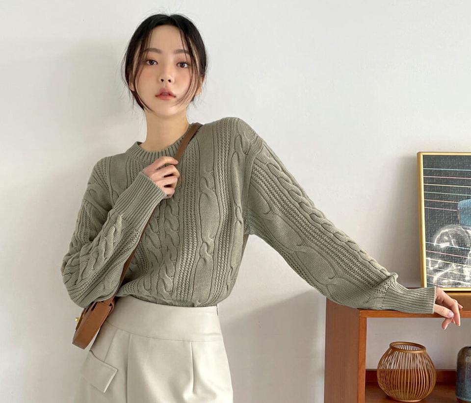 ラウンドケーブルニット・全5色・t00130 レディース 【tops】韓国ファッション トップス ニット 大人 長袖 ラウンドネック ケーブル編み ルーズ ツイスト 異素材 シンプル 体型カバー フェミニン カジュアル デイリー 秋 冬